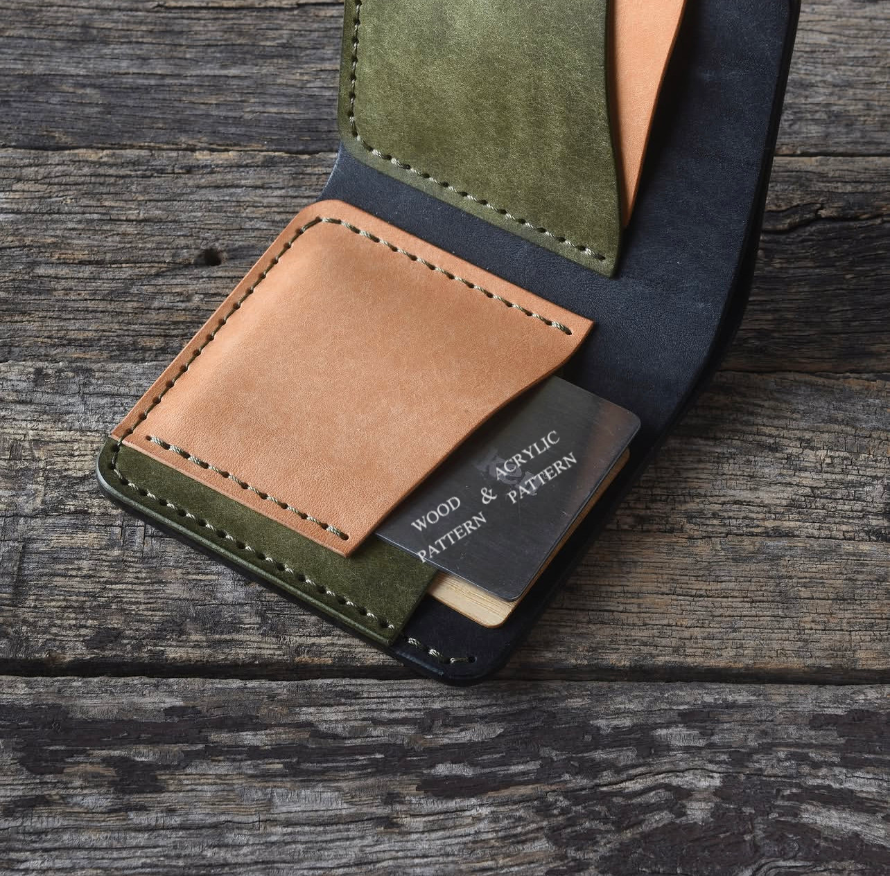Bifold Leather Wallet Die Cutter – Veg-Tan Card Holder Pattern Tool, 10.5 x 10.5 cm Finished Size